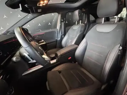 Photo 32 Mercedes GLA 200 AMG Line