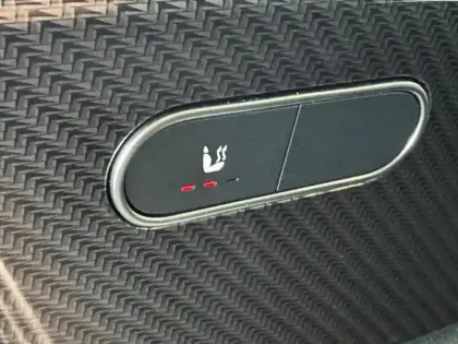 Photo 37 Mercedes GLA 200 AMG Line