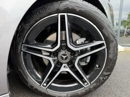 Photo 28 Mercedes Classe A 200 d AMG Line