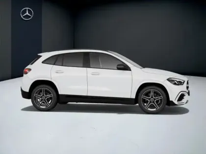 Photo 15 Mercedes GLA 200 d AMG Line