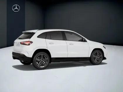 Photo 18 Mercedes GLA 200 d AMG Line