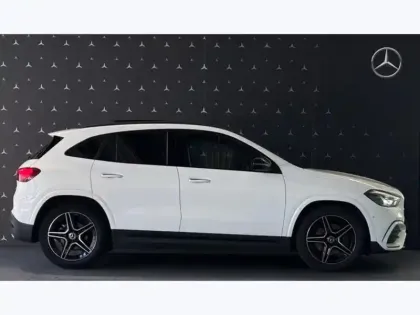 Photo 27 Mercedes GLA 200 d AMG Line