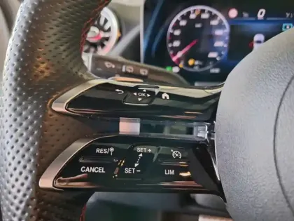 Photo 41 Mercedes GLA 200 d AMG Line