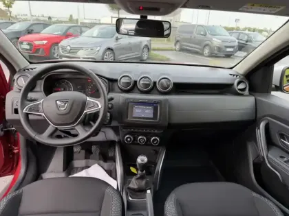 Photo 10 Dacia Duster 1.5 BLUE dCi 115 Prestige 4WD