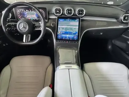 Photo 30 Mercedes Classe C  300 e Hybrid EQ Berli