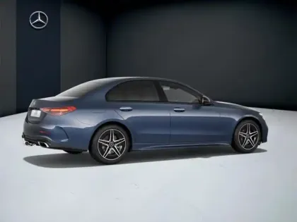 Photo 18 Mercedes Classe C  300 e Hybrid EQ Berli