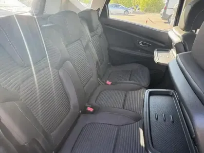 Photo 6 Renault Scenic IV Zen Energy Tce 130