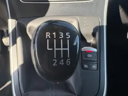 Photo 26 Renault Scenic IV Zen Energy Tce 130