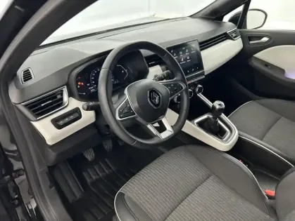 Photo 12 Renault Clio Gén. V (BJA) Ph1 Intens 5