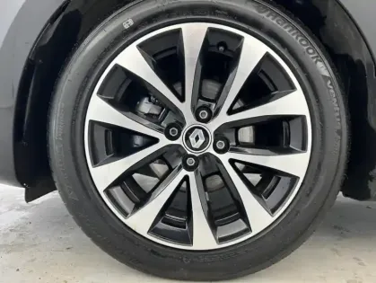 Photo 20 Renault Clio Gén. V (BJA) Ph1 Intens 5