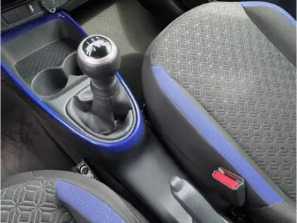 Photo 16 Toyota Aygo Gén. I Ph1 Design 5