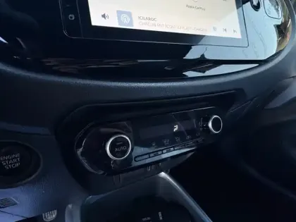 Photo 12 Toyota Aygo 1.0 VVT-i 72 Design S-CVT