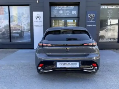 Photo 21 Peugeot 308 III Hybrid 136 e-DCS6 ALLURE