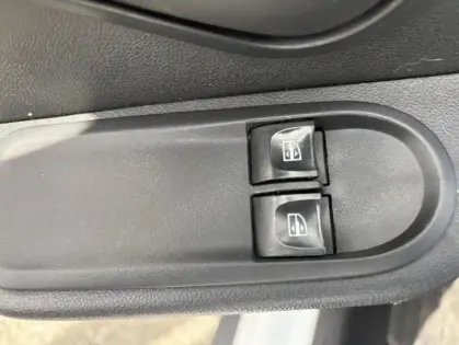 Photo 19 Dacia Duster Silver Line 2017 SCe 115 4x2