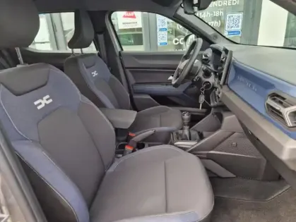 Photo 34 Dacia Duster III expression mild hybrid 130