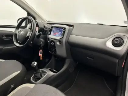 Photo 19 Toyota Aygo 1.0 VVT-i x-play