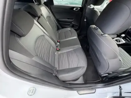 Photo 19 Kia Ceed GT-Line 1.0 120 ch