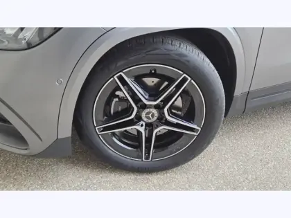 Photo 6 Mercedes GLA 200 d AMG Line