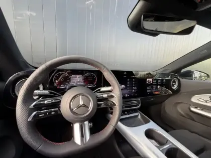 Photo 9 Mercedes CLA Coupe 200 AMG Line