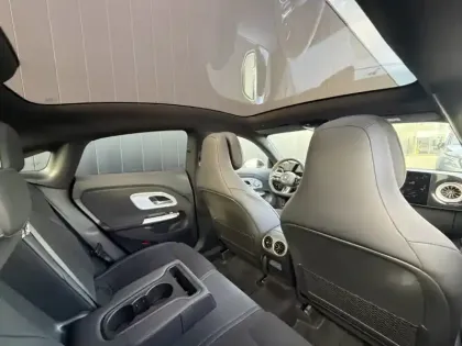 Photo 16 Mercedes CLA Coupe 200 AMG Line