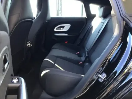 Photo 13 Mercedes CLA Gén. III (X174/X178) Ph1 AMG Line 5