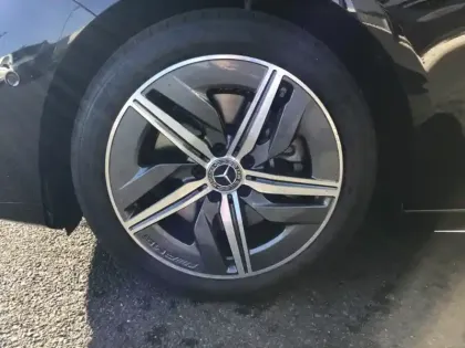 Photo 8 Mercedes CLA Gén. III (X174/X178) Ph1 AMG Line 5