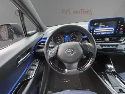 Photo 11 Toyota C-HR 1.8 HYBRIDE 122 GRAPHIC ch