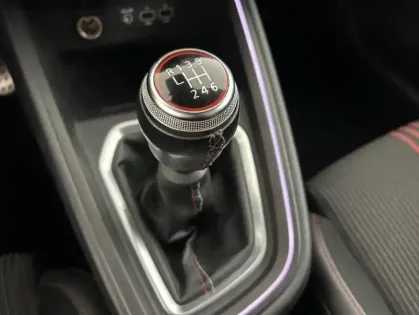 Photo 20 Renault Clio Gén. V (BJA) Ph1 RS Line 5