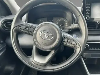 Photo 14 Toyota Yaris Hybride 116h Dynamic 116 ch