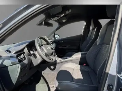 Photo 12 Toyota C-HR Gén. I Ph2 NG Design 5