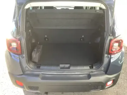 Photo 9 Jeep Renegade Nouveau 1.5 Turbo T4 130 ch BVR7 e-Hybrid Summit