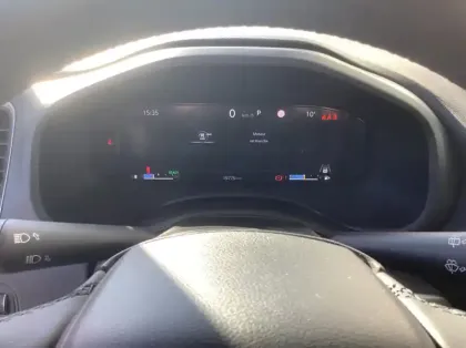 Photo 13 Jeep Renegade Nouveau 1.5 Turbo T4 130 ch BVR7 e-Hybrid Summit