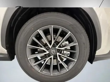 Photo 8 Lexus Nx Gén. II Ph1 Luxe 5