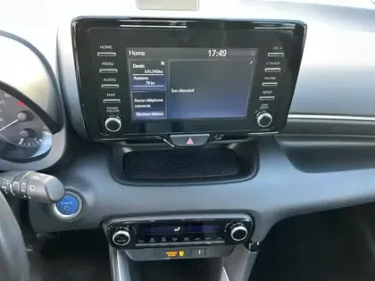 Photo 15 Toyota Yaris Hybride 116h France