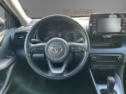 Photo 8 Toyota Yaris Hybride 116h France