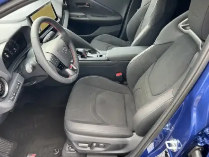 Photo 11 Toyota C-HR Gén. II Ph1 GR Sport 5