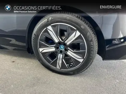 Photo 7 BMW Ix  xDrive50 523ch Edition Sport