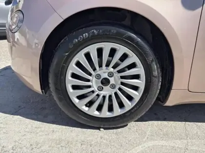 Photo 11 Fiat 500 Gén. II Ph1 MY23 Base 3