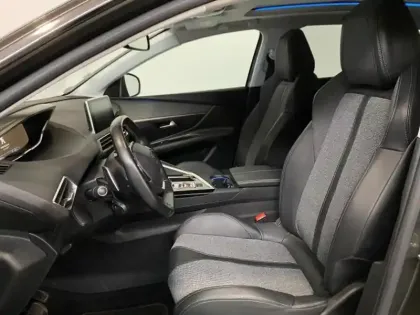 Photo 6 Peugeot 3008 Gén. II Ph1 Allure 5