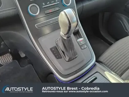 Photo 12 Renault Scenic Gén. IV (JFA) Ph1 Intens 5