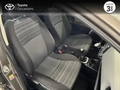 Photo 5 Toyota Yaris Gén. III Ph2 NG France 5