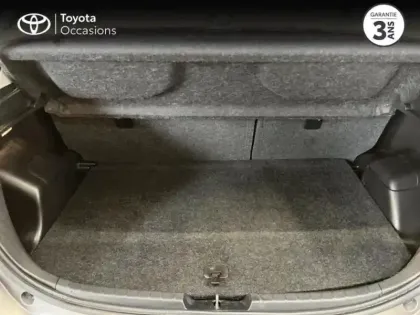 Photo 9 Toyota Yaris Gén. III Ph2 NG France 5