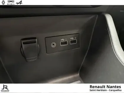 Photo 8 Renault Clio Gén. V (BJA) Ph2 Evolution 5