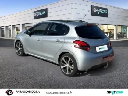 Photo 6 Peugeot 208  1.6 BlueHDi 100ch Féline 5p