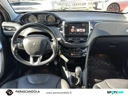 Photo 7 Peugeot 208  1.6 BlueHDi 100ch Féline 5p