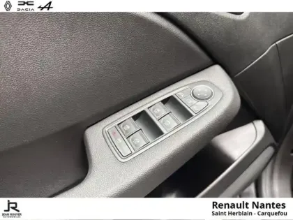 Photo 10 Renault Clio Gén. V (BJA) Ph2 Evolution 5