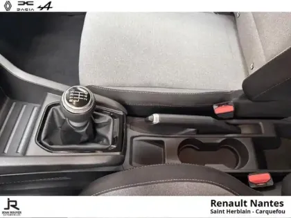 Photo 11 Renault Clio Gén. V (BJA) Ph2 Evolution 5