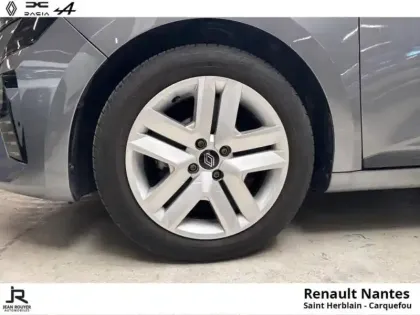 Photo 8 Renault Clio Gén. V (BJA) Ph2 Evolution 5