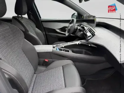 Photo 19 Peugeot 3008  Electrique 210ch Batterie 73 kWh Allure
