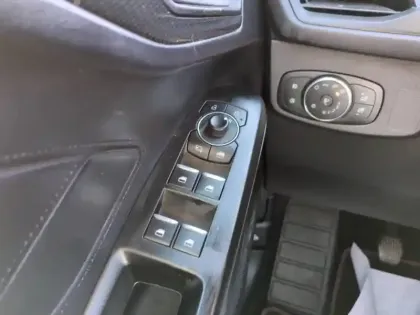 Photo 13 Ford Focus  1.0 Flexifuel mHEV 125ch ST-Line X